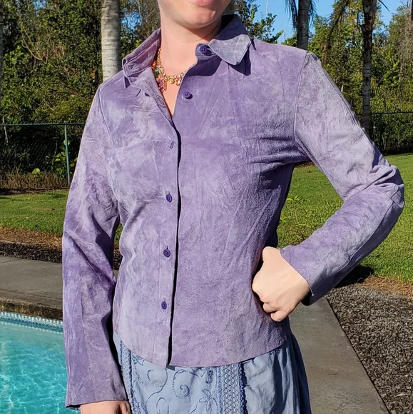 Express World Brand 100% Genuine Leather button up blouse, sz M-7/8 (Faded Now!) - Picture 9 of 17